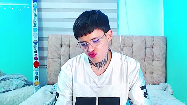  justinmoon2 online show from March 10, 2026, 10:41 am