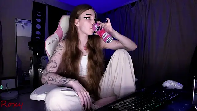 wet dream  online show from October 10, 2025, 6:58 am