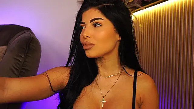 Snapshot of KimyBroox chatting on September 29, 2025, 8:58 pm KimyBroox online show from September 29, 2025, 8:58 pm