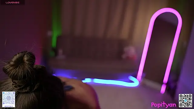 popityan1 online show from April 15, 2026, 9:04 am