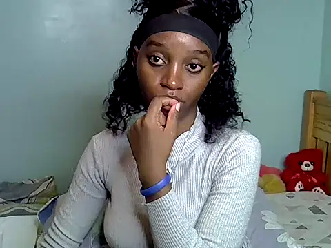 Snapshot of Enkarxx chatting on February 5, 2025, 6:37 pm Enkarxx online show from February 5, 2025, 6:37 pm