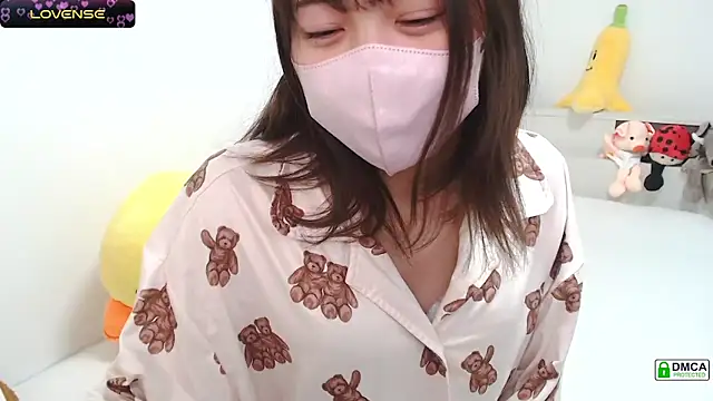 SUZU  online show from February 20, 2025, 10:15 pm