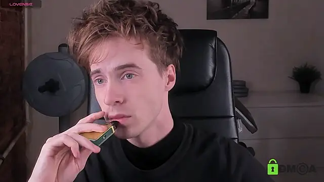 Snapshot of _tokyo_ghoul chatting on October 11, 2025, 5:08 am  tokyo ghoul online show from October 11, 2025, 5:08 am