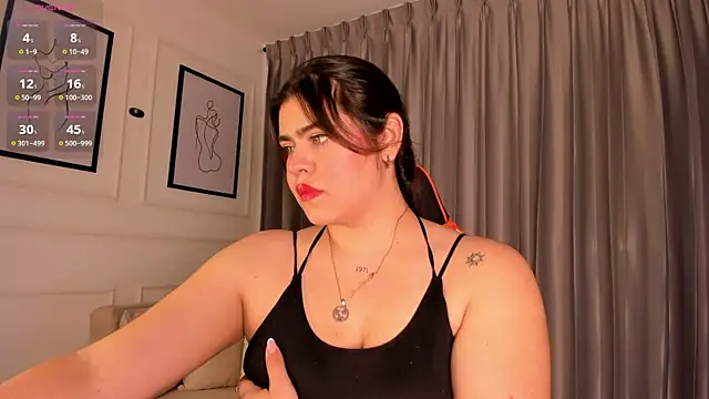 Snapshot of veronica185 chatting on October 2, 2025, 3:21 am veronica185 online show from October 2, 2025, 3:21 am