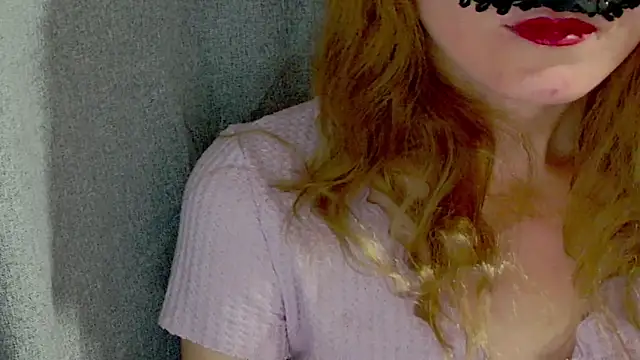 Snapshot of SecretAnni chatting on September 29, 2025, 7:59 am SecretAnni online show from September 29, 2025, 7:59 am