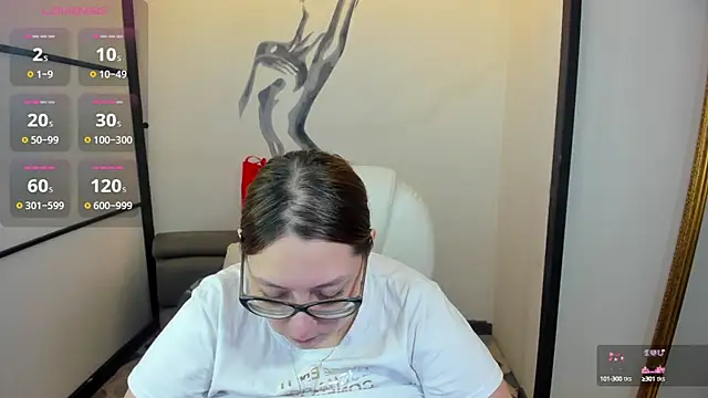 NiickyJones online show from February 8, 2025, 10:29 pm