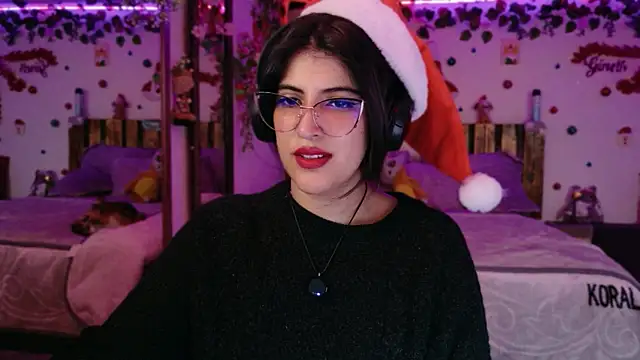 azahar  ziiz online show from December 4, 2025, 2:38 pm