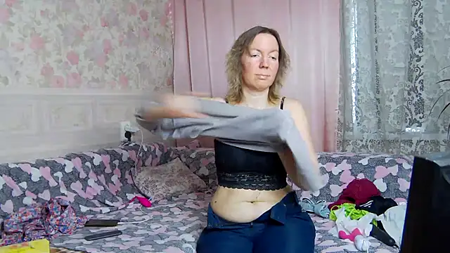 Snapshot of AmandaLisss chatting on February 26, 2025, 10:36 pm AmandaLisss online show from February 26, 2025, 10:36 pm