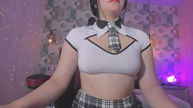 Snapshot of megancero chatting on February 24, 2025, 12:37 pm megancero online show from February 24, 2025, 12:37 pm