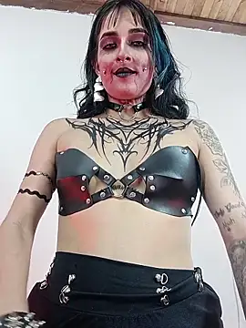 sarah benjjaminn online show from October 15, 2025, 2:32 am