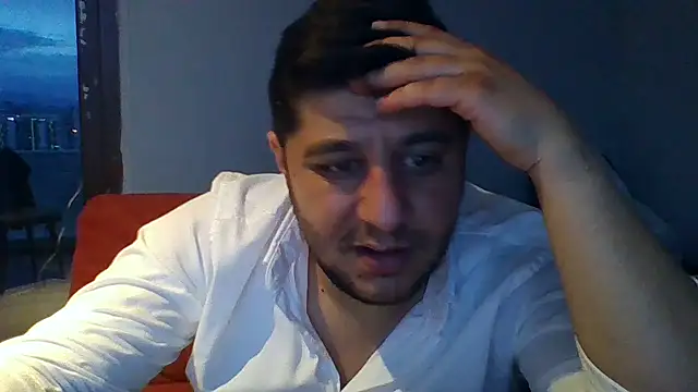 erkekkkadam online show from April 6, 2026, 3:57 pm