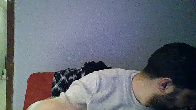 erkekkkadam online show from March 24, 2026, 4:07 pm