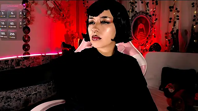 Snapshot of kitty_roxy chatting on October 12, 2025, 5:09 am kitty roxy online show from October 12, 2025, 5:09 am