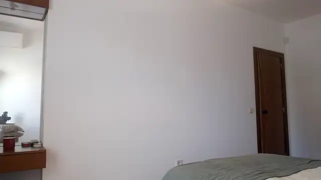 Snapshot of SexyandMarried1 chatting on October 2, 2025, 11:46 am SexyandMarried1 online show from October 2, 2025, 11:46 am