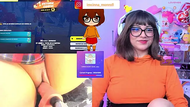 Snapshot of cinna_monroll chatting on October 12, 2025, 4:36 am cinna monroll online show from October 12, 2025, 4:36 am