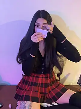 Snapshot of Felicia_smok3 chatting on October 24, 2025, 2:54 am Felicia smok3 online show from October 24, 2025, 2:54 am