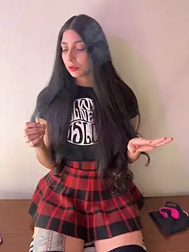 Snapshot of Felicia_smok3 chatting on October 2, 2025, 3:48 pm Felicia smok3 online show from October 2, 2025, 3:48 pm