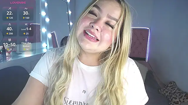 Snapshot of Celeste__sweetx chatting on September 10, 2025, 4:44 am Celeste  sweetx online show from September 10, 2025, 4:44 am