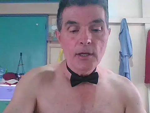 Snapshot of kavir-sebastien chatting on November 4, 2025, 7:28 pm kavir-sebastien online show from November 4, 2025, 7:28 pm