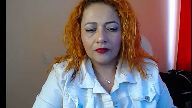 Snapshot of MariaJoseBarraza chatting on October 4, 2025, 9:05 pm MariaJoseBarraza online show from October 4, 2025, 9:05 pm