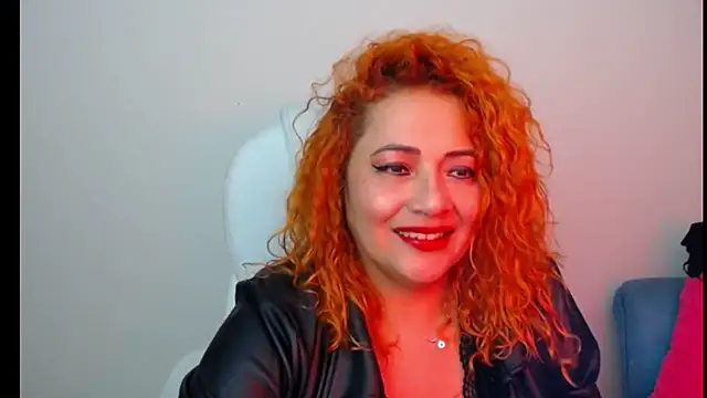 Snapshot of MariaJoseBarraza chatting on October 10, 2025, 10:54 pm MariaJoseBarraza online show from October 10, 2025, 10:54 pm