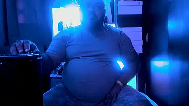 Snapshot of Latino_bigcock chatting on February 23, 2025, 6:45 pm Latino bigcock online show from February 23, 2025, 6:45 pm