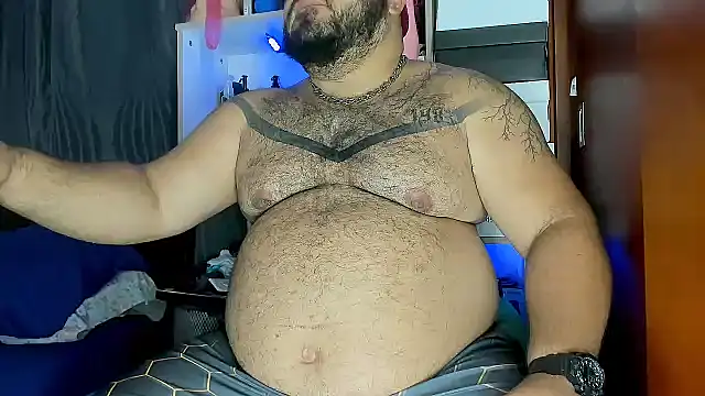 Snapshot of Latino_bigcock chatting on March 13, 2025, 11:59 pm Latino bigcock online show from March 13, 2025, 11:59 pm