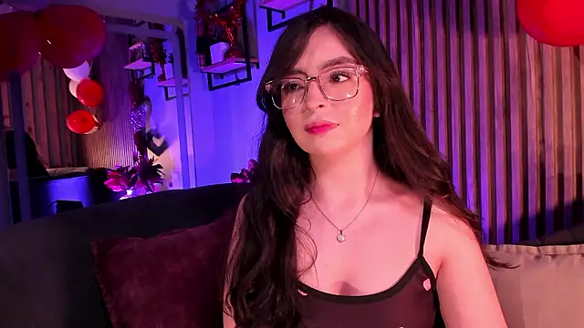 Eva Macalliter online show from February 21, 2026, 4:58 am