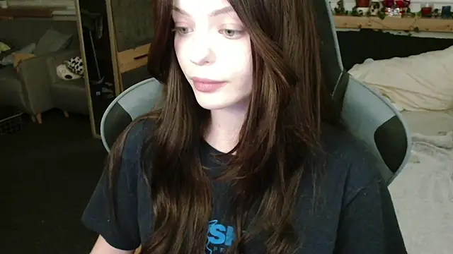 juice-peach online show from February 27, 2025, 10:31 pm