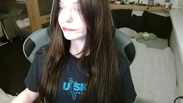 juice-peach online show from December 14, 2024, 11:34 pm