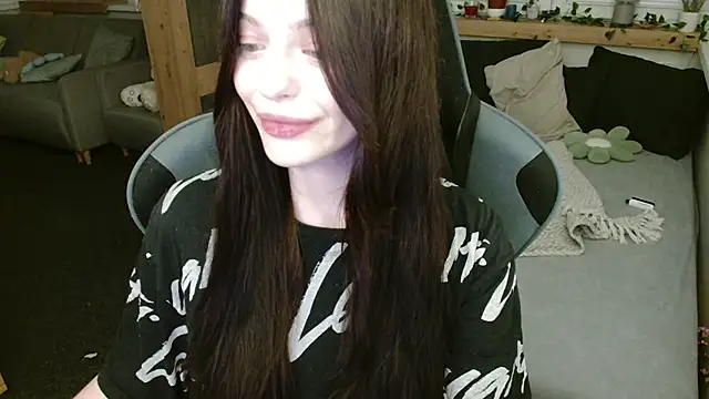 juice-peach online show from December 5, 2024, 10:28 pm