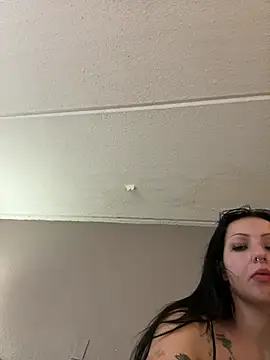 Snapshot of bestorbetter chatting on January 21, 2025, 3:43 pm bestorbetter online show from January 21, 2025, 3:43 pm