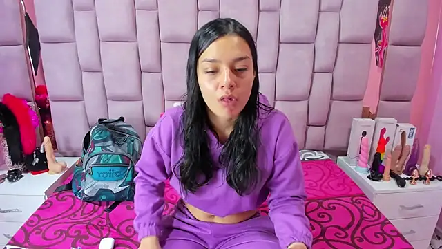 Bich Anal  online show from February 26, 2025, 1:22 pm