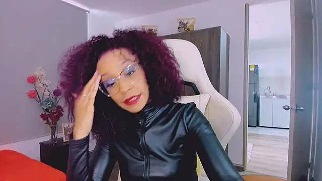 ScarlettMalbec online show from January 16, 2026, 9:41 pm