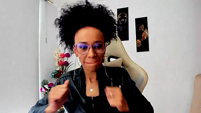 ScarlettMalbec online show from March 20, 2025, 9:02 pm