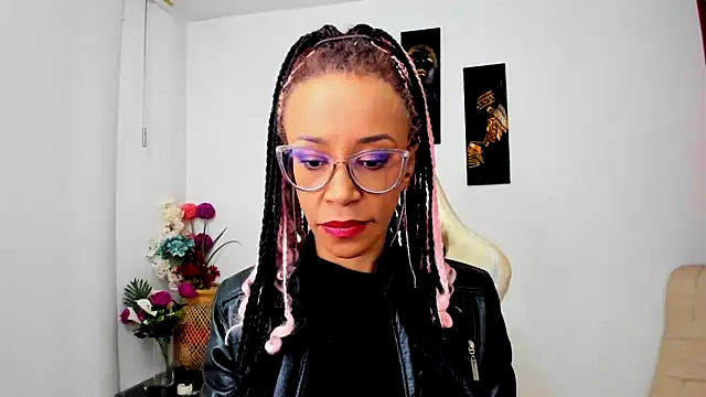 ScarlettMalbec online show from March 12, 2025, 12:42 am