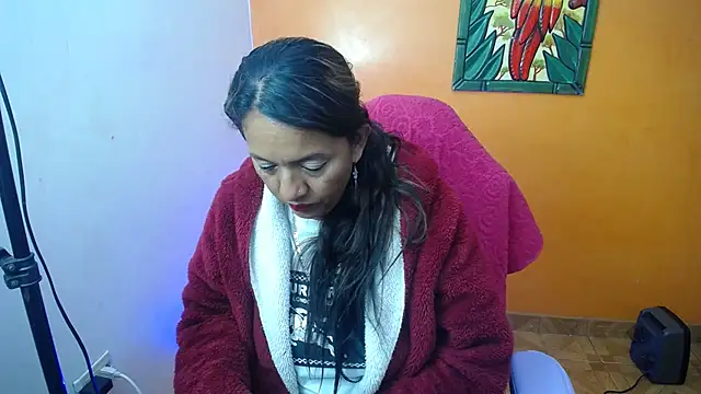 daleska ayala 1 online show from February 18, 2025, 7:19 pm