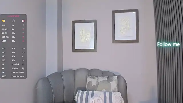 emily roberts1 online show from September 28, 2025, 5:25 am