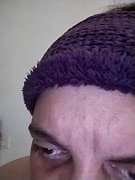 Snapshot of BustyBabyOfficial chatting on October 13, 2025, 1:23 pm BustyBabyOfficial online show from October 13, 2025, 1:23 pm