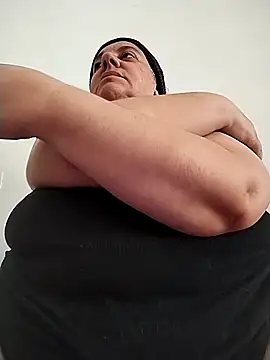 Snapshot of BustyBabyOfficial chatting on October 2, 2025, 1:58 pm BustyBabyOfficial online show from October 2, 2025, 1:58 pm