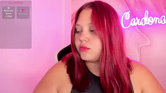 Snapshot of YuliCardona_ chatting on October 23, 2025, 9:24 pm YuliCardona  online show from October 23, 2025, 9:24 pm