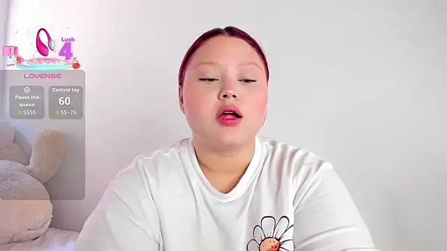 Snapshot of YuliCardona_ chatting on September 22, 2025, 3:40 pm YuliCardona  online show from September 22, 2025, 3:40 pm