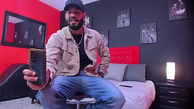 Thiagogomez online show from November 6, 2025, 12:31 pm