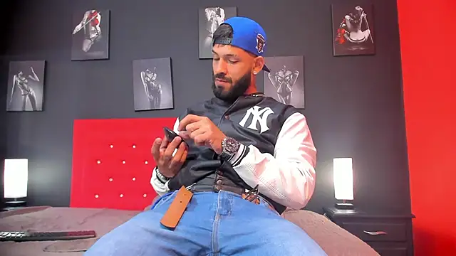 Thiagogomez online show from January 13, 2025, 12:35 pm