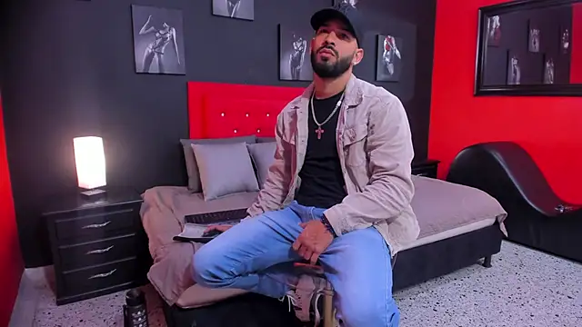 Thiagogomez online show from November 22, 2025, 12:26 pm