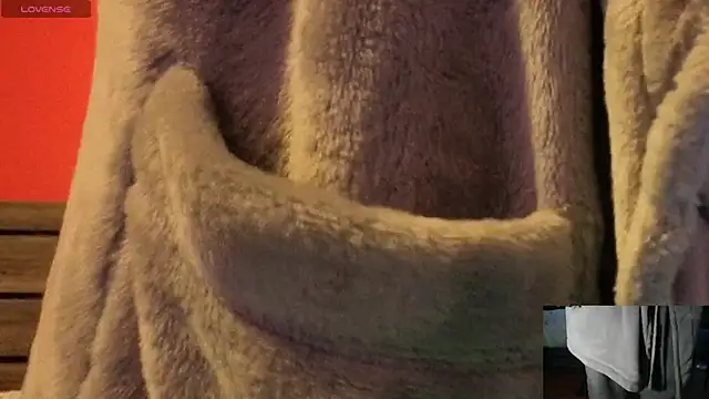 Snapshot of Hydro-Blastz chatting on October 11, 2025, 3:13 pm Hydro-Blastz online show from October 11, 2025, 3:13 pm