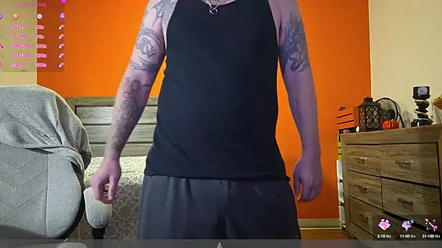 Snapshot of Hydro-Blastz chatting on October 14, 2025, 12:11 am Hydro-Blastz online show from October 14, 2025, 12:11 am