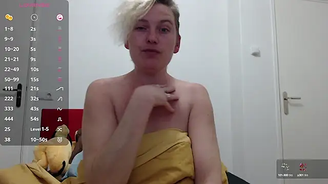 cumfun online show from February 23, 2025, 9:48 pm