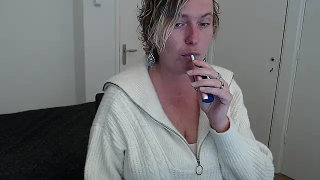 cumfun online show from October 13, 2025, 6:59 am