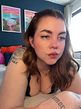 Snapshot of VictoriaLaFleur chatting on February 21, 2025, 1:44 pm VictoriaLaFleur online show from February 21, 2025, 1:44 pm